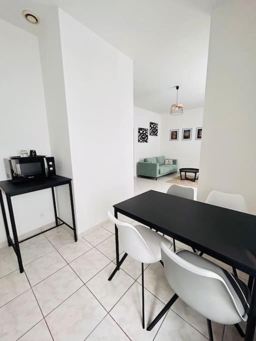 Appartement 1 Chambre Rue Faubourg De Besancon Монбельяр Экстерьер фото